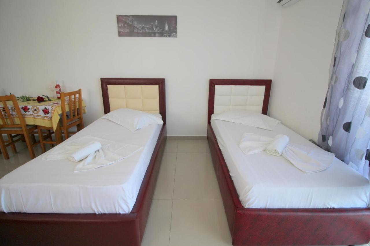 ساراندا Eduart Apartments 2 المظهر الخارجي الصورة