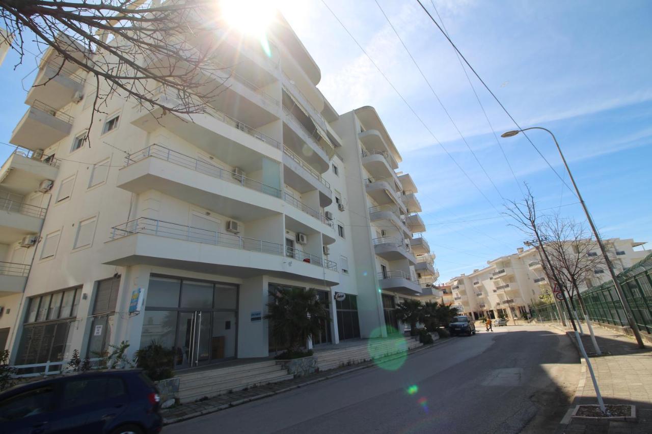 ساراندا Eduart Apartments 2 المظهر الخارجي الصورة