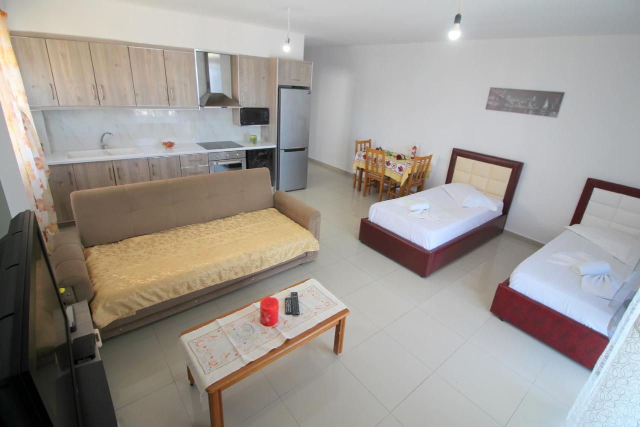 ساراندا Eduart Apartments 2 المظهر الخارجي الصورة